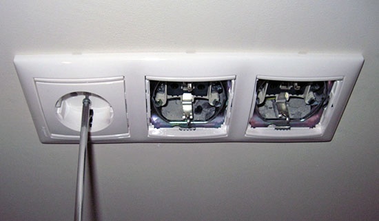 Замена электропроводки в квартире