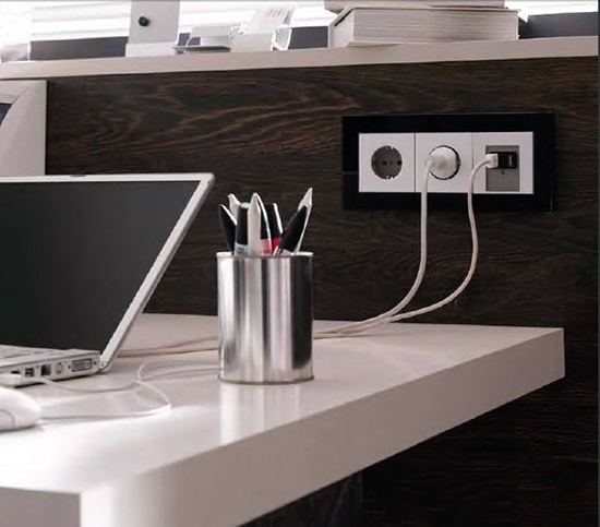 Бытовые электрические розетки