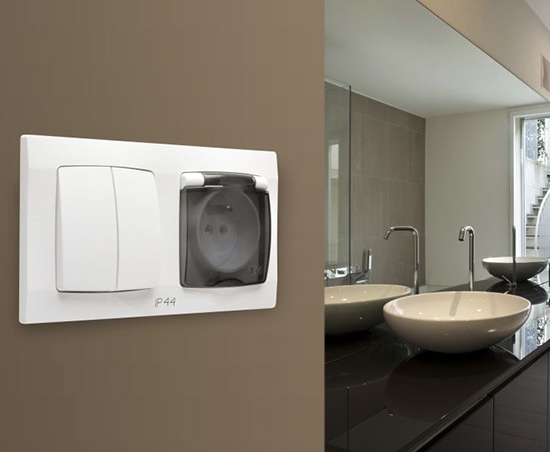 Несколько слов об электрических розетках для ванной комнаты