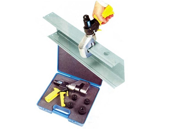 Инструмент для перфорации металлического кабельного лотка