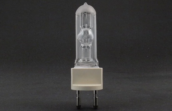 Газоразрядные источники освещения под патрон G22 профессионального назначения