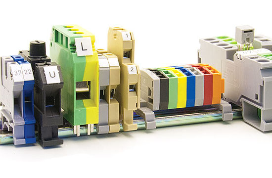 Клеммы самозажимные на DIN-рейку IEK