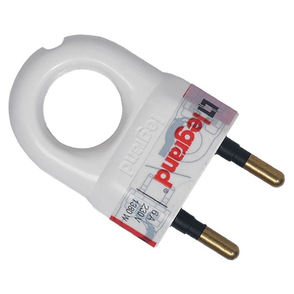 Вилка Legrand без заземления 6А с кольцом белая