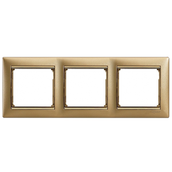 Рамка Legrand Valena 3 поста матовое золото/золотой штрих