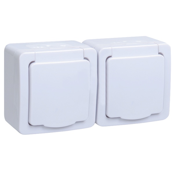 Розетка двойная ИЭК Гермес Plus 2х2П+3 РСб22-3-ГПБб IP54 белый