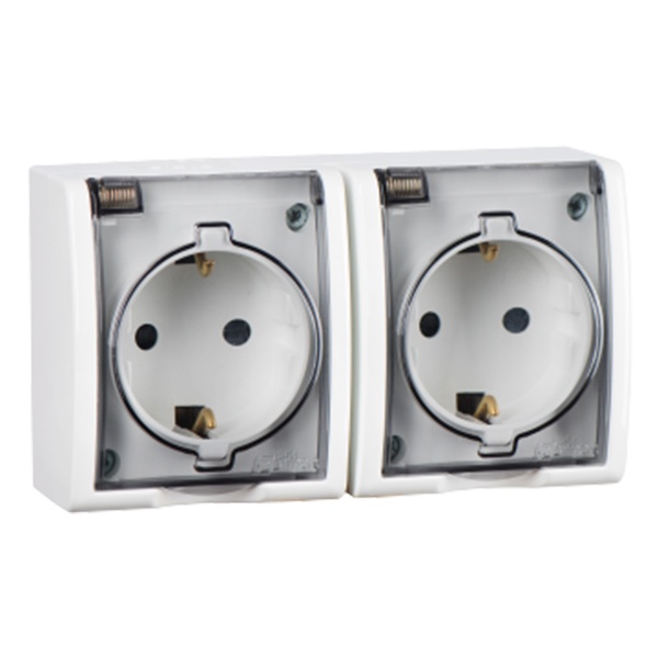 Розетка двойная Simon 15 2х2П+3 со шторками с крышкой Aqua IP54 16А 250В белая