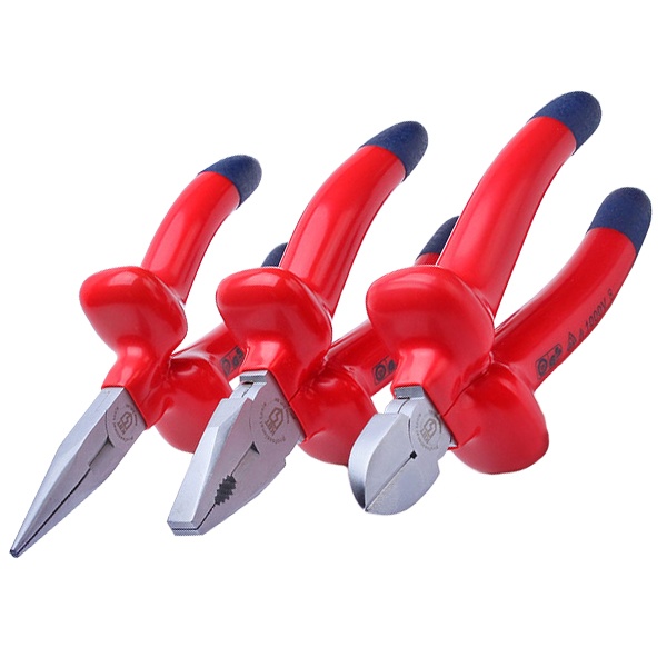 Набор КВТ изолированного инструмента до 1000В 3 предмета НИИ-03