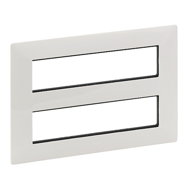 Рамка Legrand Valena LIFE для модульных устройств Mosaic 2х4x2 модуля белый