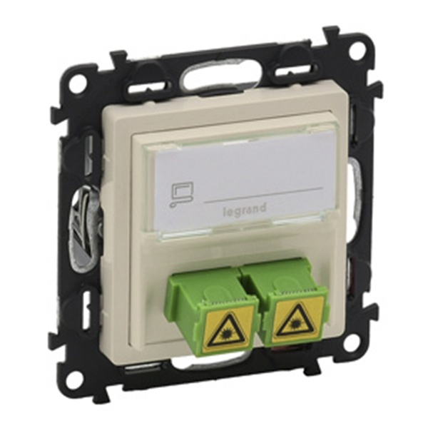 Розетка оптическая для подключения оптоволок. кабелей SC/APC с накладкой Legrand Life слоновая кость (бежевый)