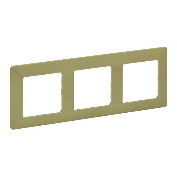 Рамка Legrand Valena LIFE 3 поста универсальная лайм