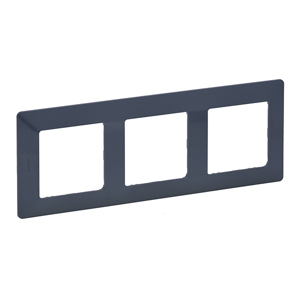 Рамка Legrand Valena LIFE 3 поста универсальная лазурь