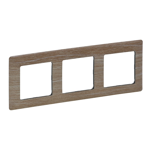 Рамка Legrand Valena LIFE 3 поста универсальная светлое дерево