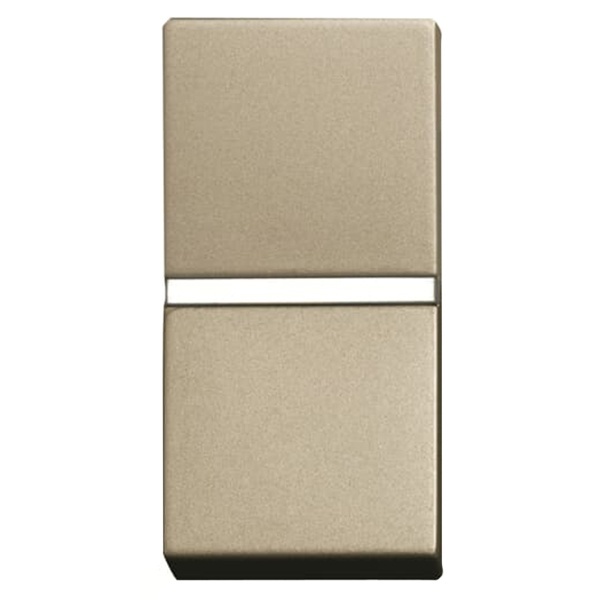 Одноклавишная кнопка с НО контактом 1 модуль ABB Zenit, шампань (N2104.7 CV)