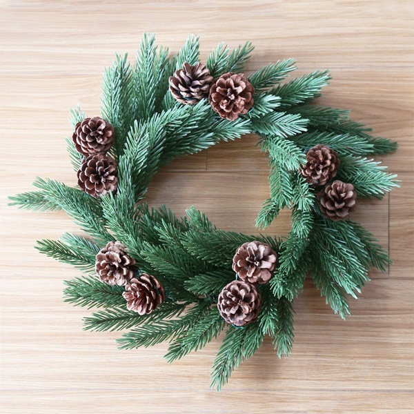 Еловый венок с шишками Neon-Night диаметр 45см, Литой