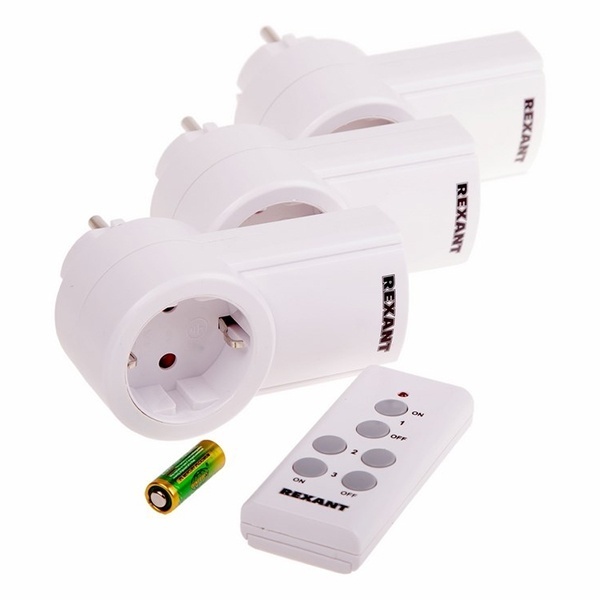 Розетки c пультом радиоуправления Rexant RX-003 (один пульт, три розетки) 10А