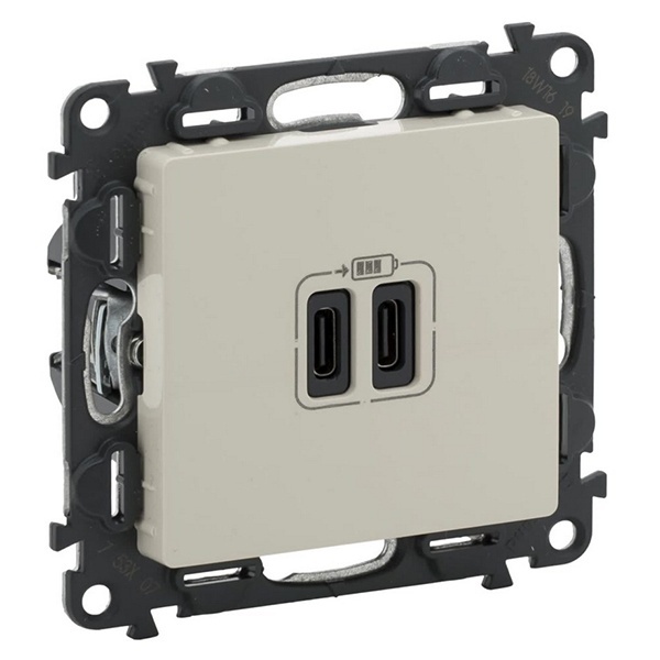 Зарядное устройство с двумя USB-разьемами тип С-С 3000мА с накладкой Legrand Life слоновая кость (бежевый)