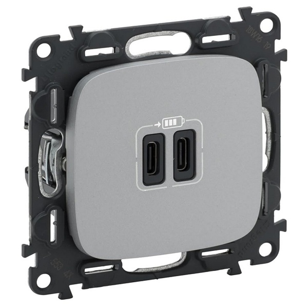 Зарядное устройство с двумя USB-разьемами тип С-С 3000мА с накладкой Legrand Allure алюминий