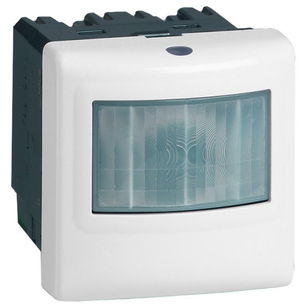 Датчик движения ИК с нейтралью Legrand Mosaic 400Вт 2М