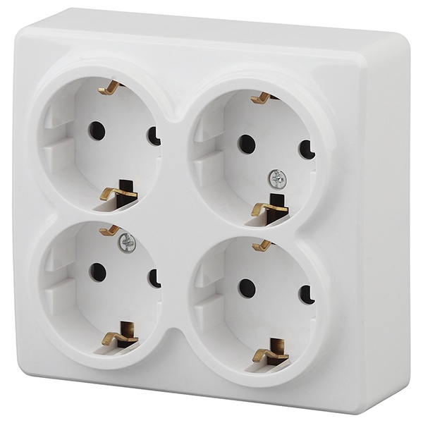 Накладная розетка ЭРА Эксперт 4х2P+E Schuko со шторками 16A-250В IP20 белый 11-2211-01