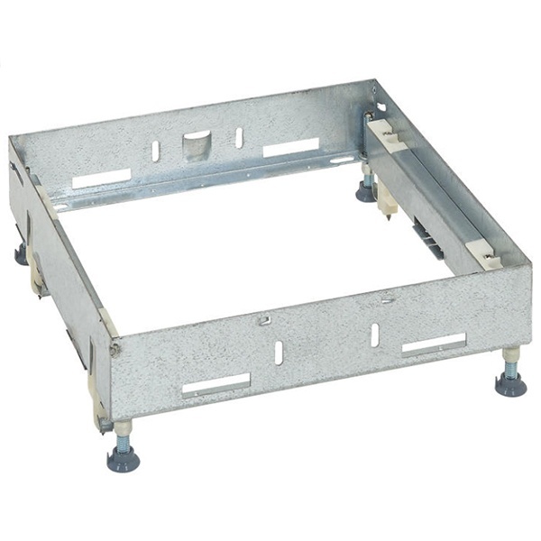 Основание для монтажа ревизионной напольной коробки Legrand исполнение вровень с полом 16/24м