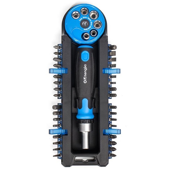 Отвертка КВТ реверсивная с набором бит и торцевых головок Мастер НБ-39