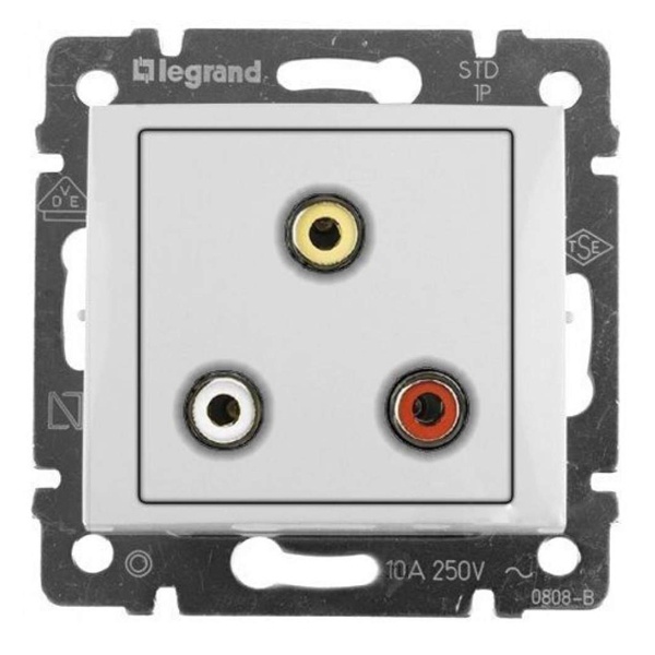 Тройная розетка RCA Legrand Valena белый