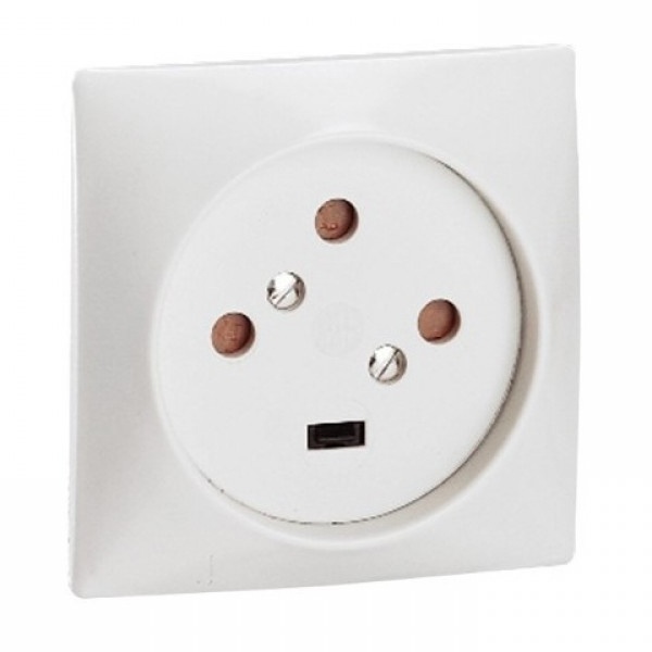 Розетка силовая Legrand 3P+Т 20А