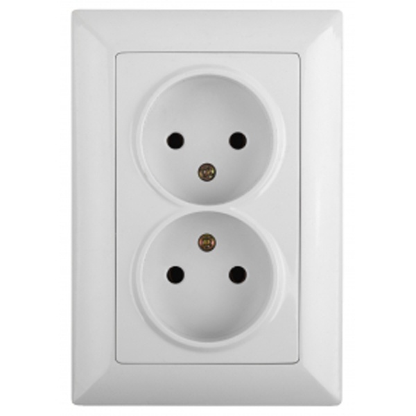 Розетка Intro 2х2Р 16А-250В Solo, белый 4-204-01