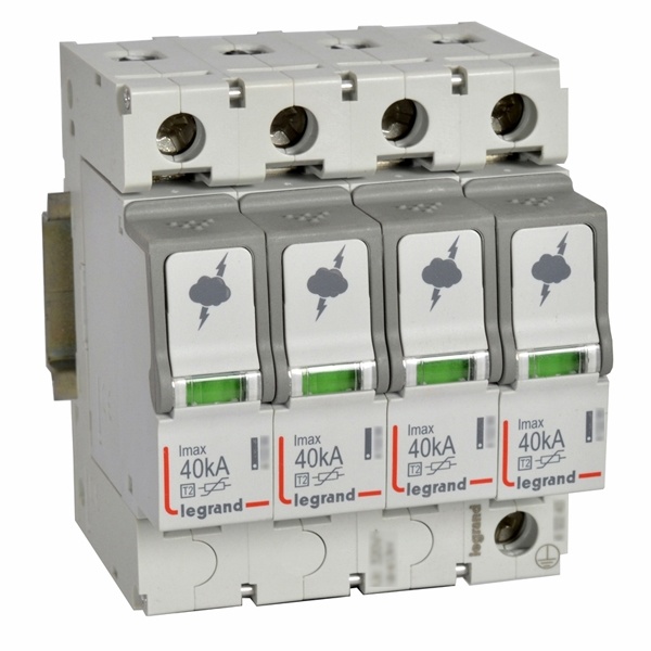 Разрядник Legrand 4-полюсный тип Т2 Imax 40 кА 440В (IT) 4 модуля