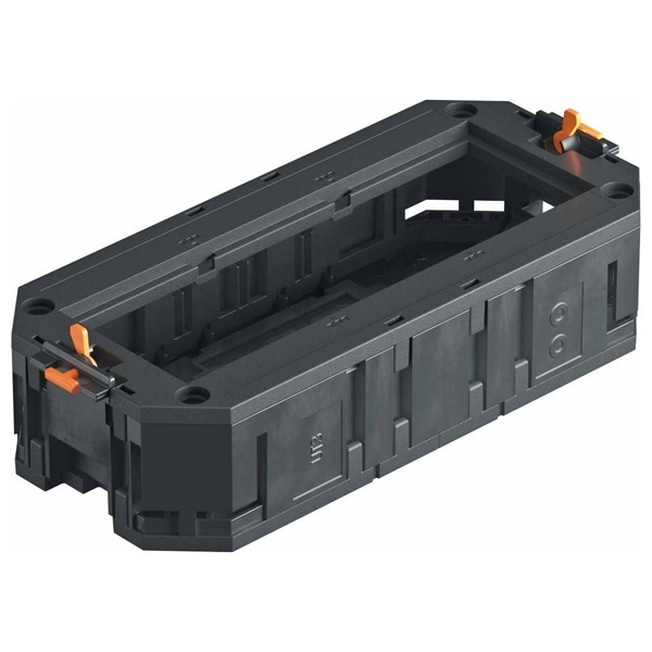Универсальная монтажная коробка OBO Bettermann UT3 3xModul45 для лючка с накладкой 165х76х40мм