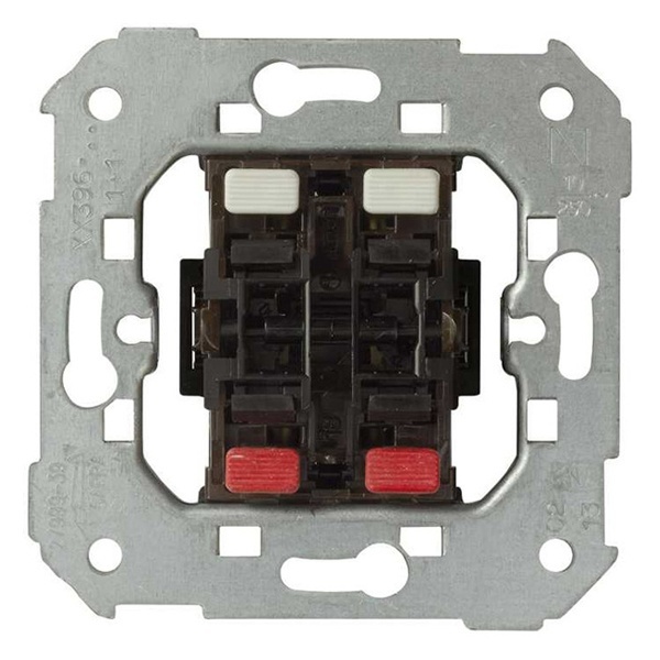 Выключатель Simon 82 кнопочный двухклавишный (2 входа + 2 выхода), 10А 250В,88 механизм