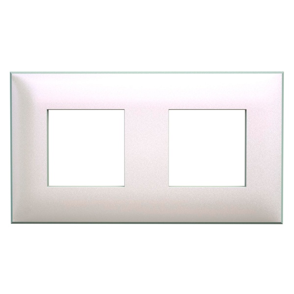 Рамка 4 модуля ARTLEBEDEV DKC Avanti из пластика, Белый жемчуг