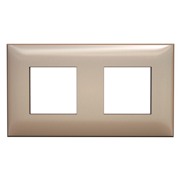 Рамка 4 модуля ARTLEBEDEV DKC Avanti из пластика, Кремовый жемчуг