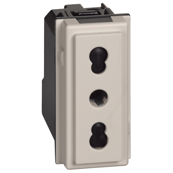 Розетка итальянского стандарта для вилок 2К и 2К+З 10/16А 1 модуль BTicino Living Now песочный