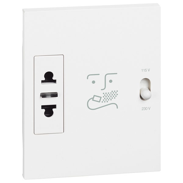 Розетка для электробритв 230В-127/230В 20ВА 3 модуля BTicino Living Now белый