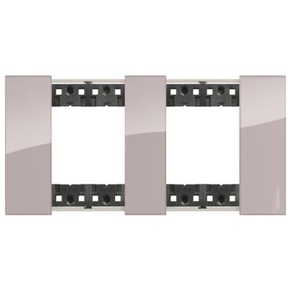 Рамка 2 поста (2+2 модуля) пластик BTicino Living Now цвет Аура