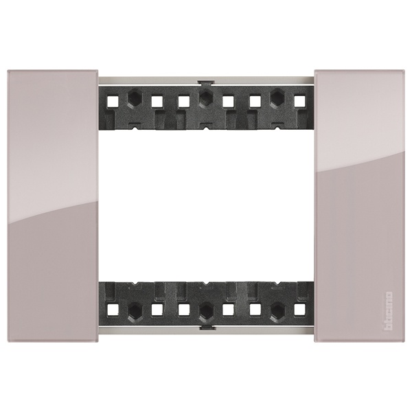 Рамка 3 модуля пластик BTicino Living Now цвет Аура