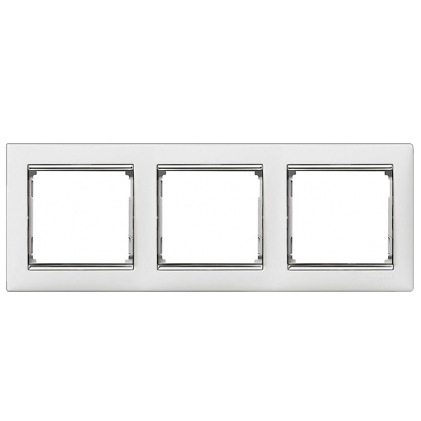 Рамка Legrand Valena 3 поста белый/серебряный штрих