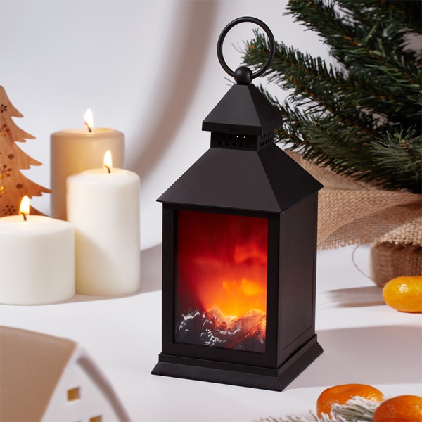 Светодиодный камин Волшебный фонарь с эффектом живого огня 11х11х24,5см, питание от батарейки 3хАА