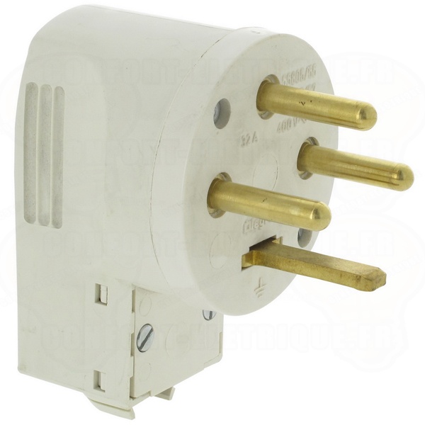 Вилка силовая Legrand 3P+N 32A