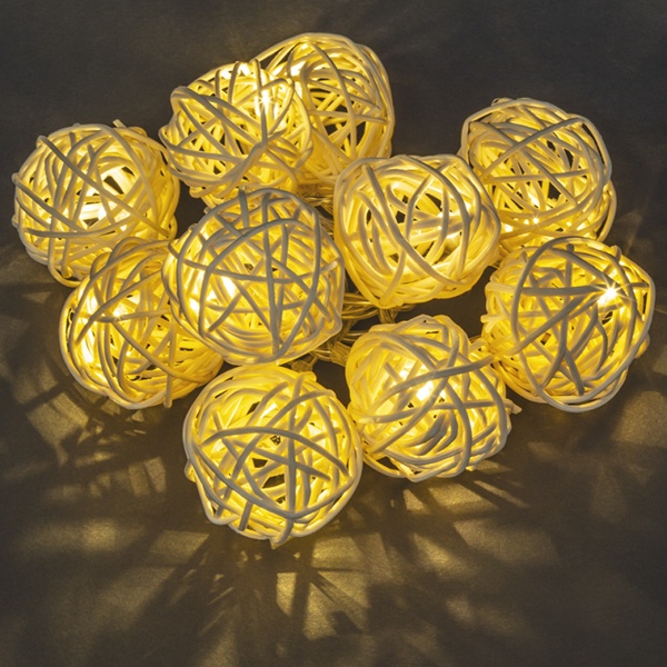 Гирлянда Navigator 80 717 NGF-D012-10WW-2AA шарики плетёные деревянные, на батарейках, тёплый свет