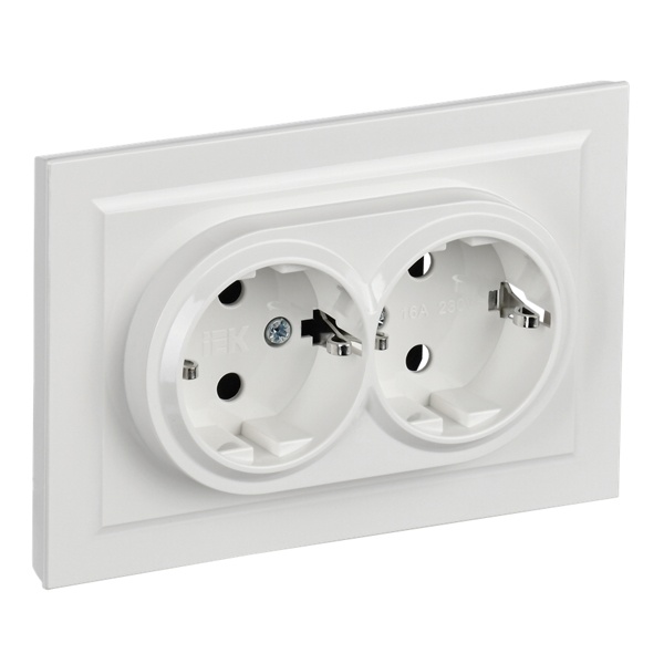 Розетка ИЭК BRITE 2х2P+E Schuko со шторками двойная 16А белый в сборе (РСш12-3-БрБ)