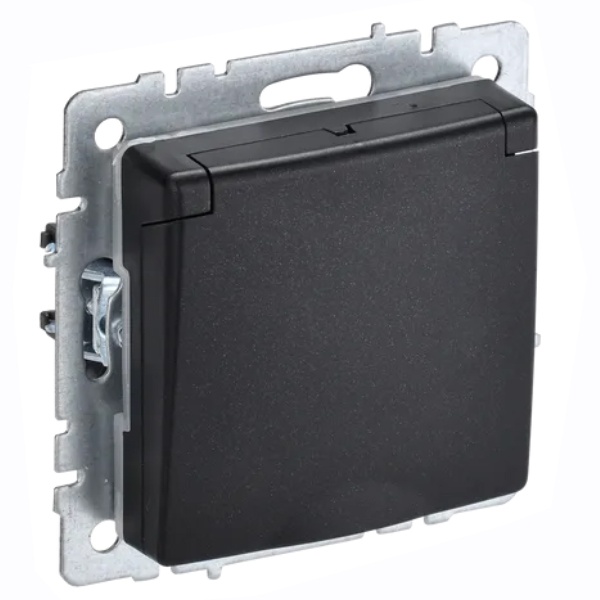 Розетка ИЭК BRITE 2P+E Schuko со шторками с крышкой 16А IP44 черный (РСбш10-3-44-БрЧ)
