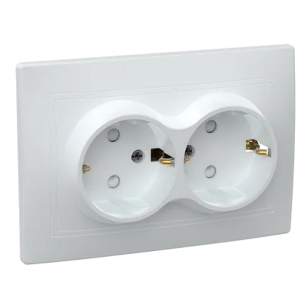 Розетка двойная 2х2P+E Schuko со шторками Generica КВАРТА 16А белый (РСш12-3-КБ)