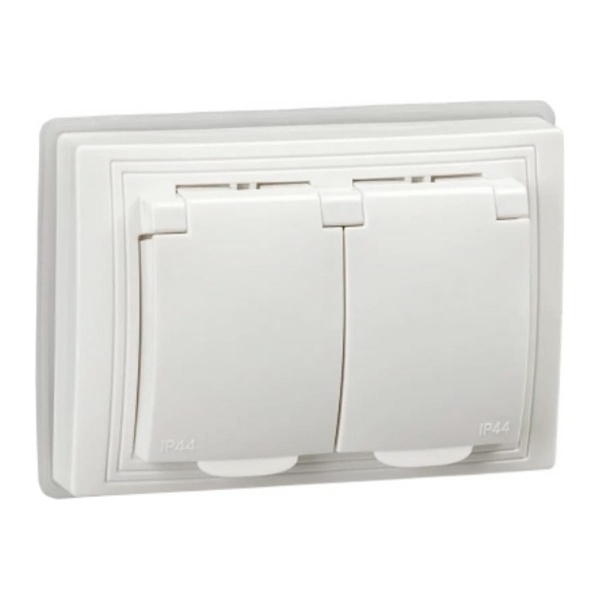 Розетка двойная 2х2P+E Schuko со шторками Generica КВАРТА 16А IP44 белый (РСбш12-3-КБ-44)