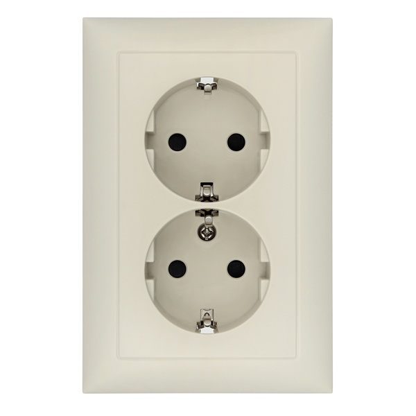 Розетка двойная прямая с заземляющим контактом, со шторками Экопласт LK60, бежевый