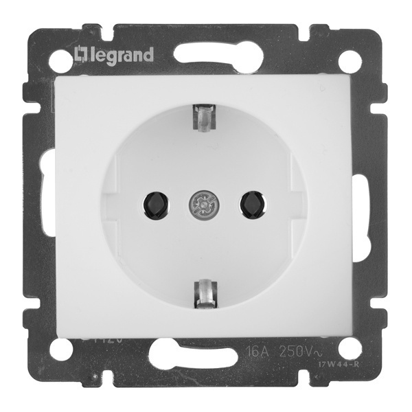 Розетка Legrand Valena с заземлением белая (774420 в индивидуальной упаковке)