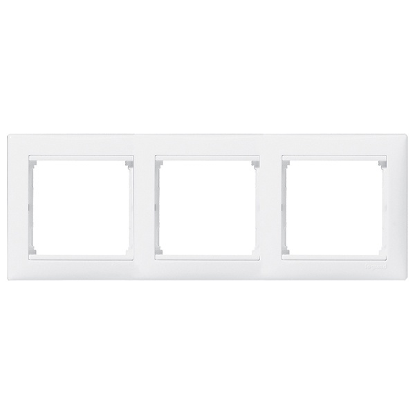 Рамка Legrand Valena 3 поста белая (774453 в индивидуальной упаковке)