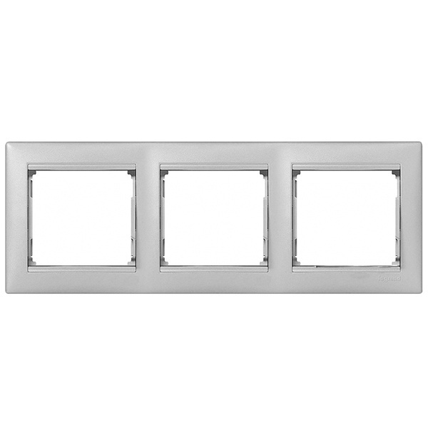 Рамка Legrand Valena 3 поста алюминий (770153 в индивидуальной упаковке)