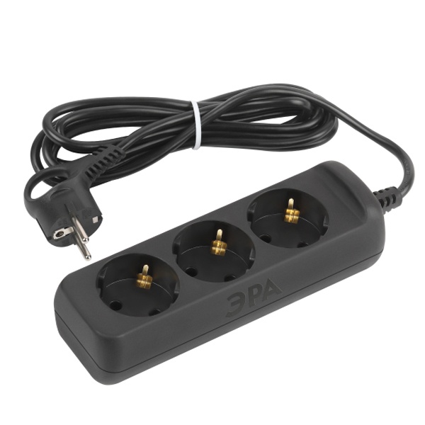 Удлинитель ЭРА UX-3e-5m-B с заземлением 3 розетки 5м ПВС 3x0,75мм2 10А черный